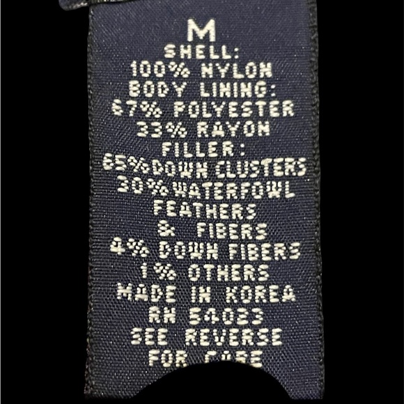 THE ORIGINAL Y2K PUFFER VEST - Picture 6 of 6